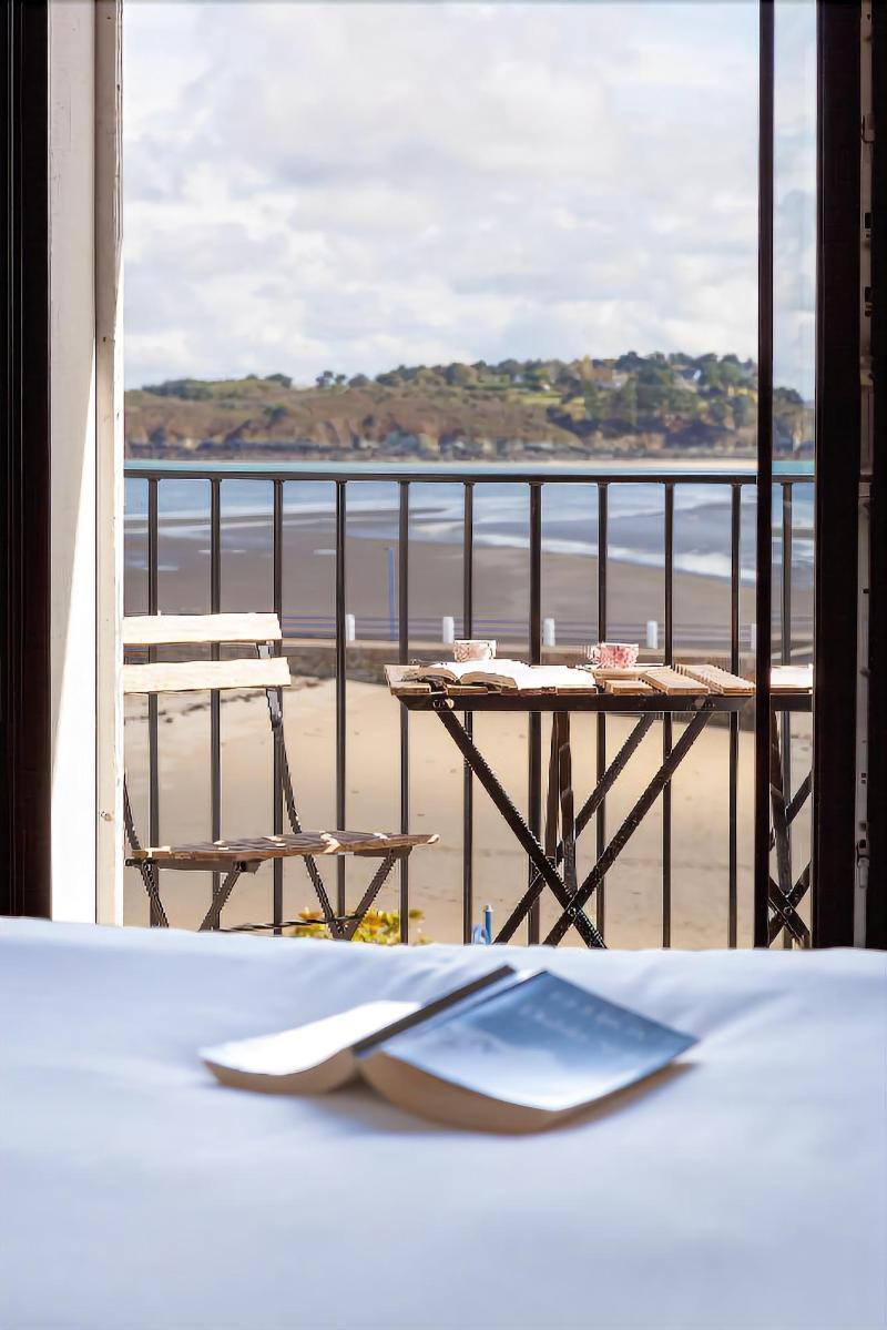 Hotel Du Port 로키레크 외부 사진